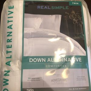 Twin Down Comforter Set
